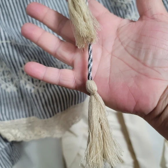 Tiered Ruffle Sleeve Top Shirt Small Cotton Lace Embroidery Striped Evelyn Boho - Picture 8 of 9